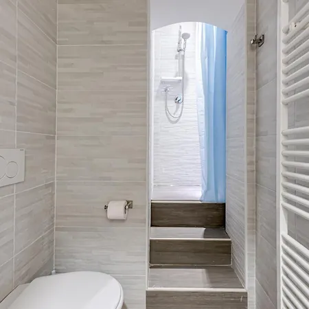 Apartamento Comfortable Flat In The Center Empoli